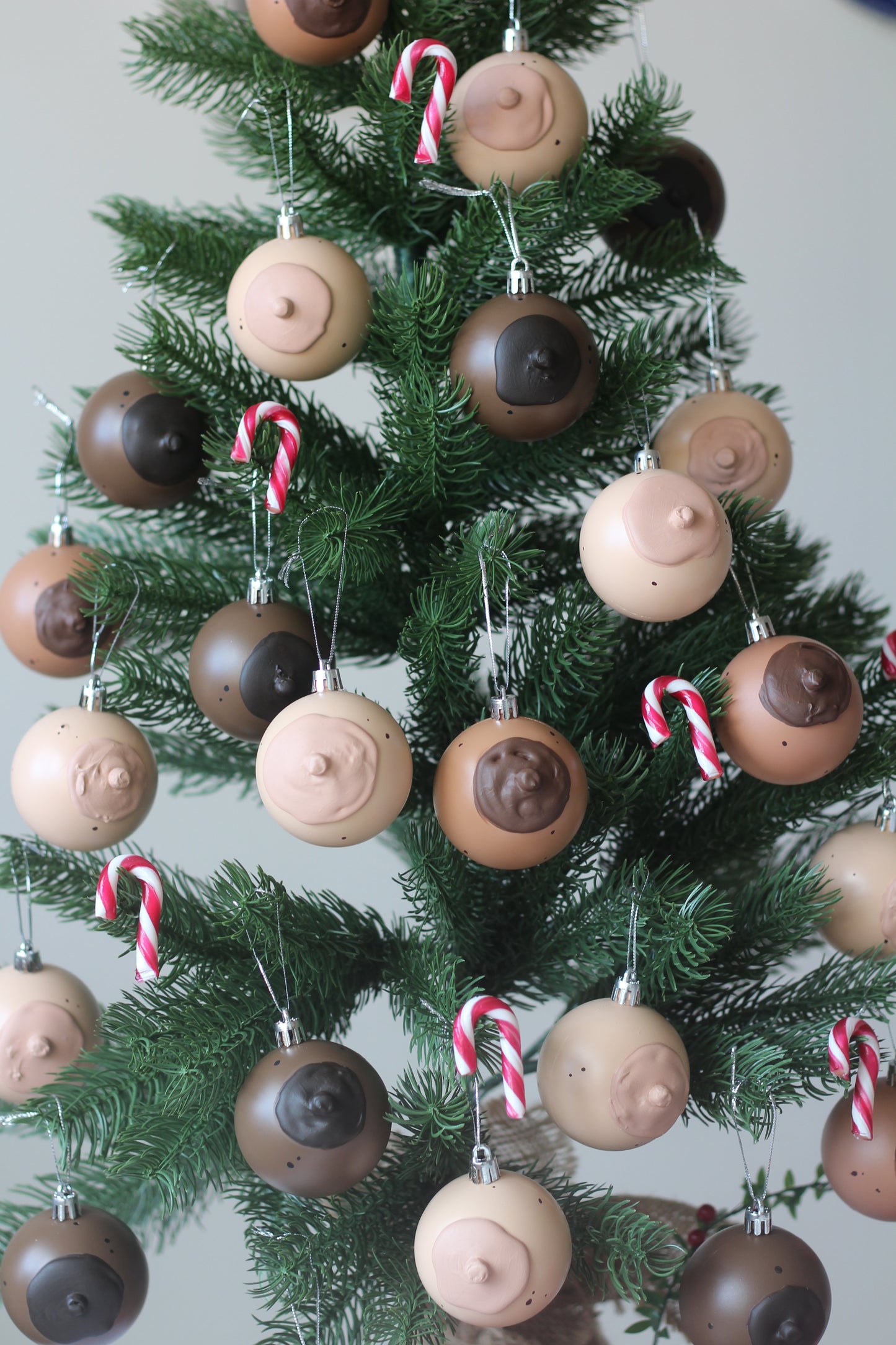 Jingle Boobs - Dark Brown